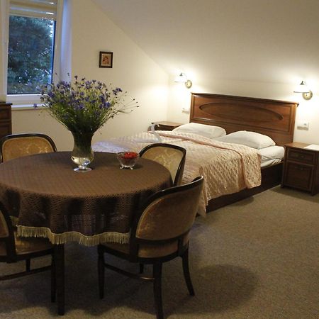 Elena Otel Palanga Dış mekan fotoğraf